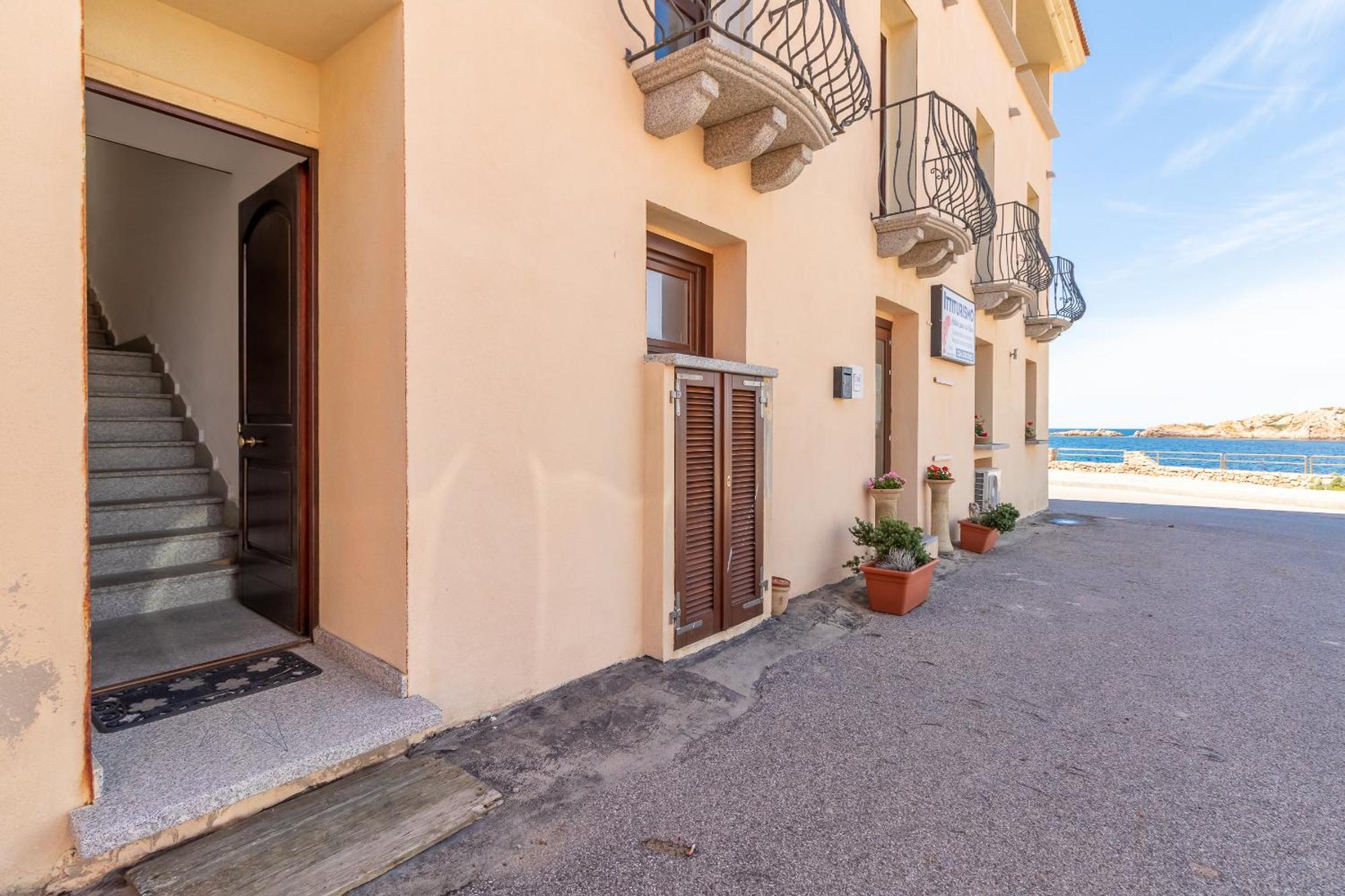 Appartement Casa Sulla Scogliera Isola Rossa Extérieur photo